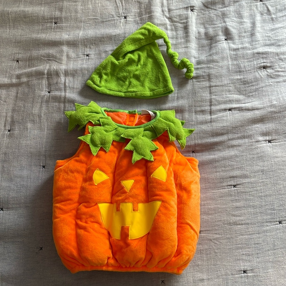 Pumpkin costume
